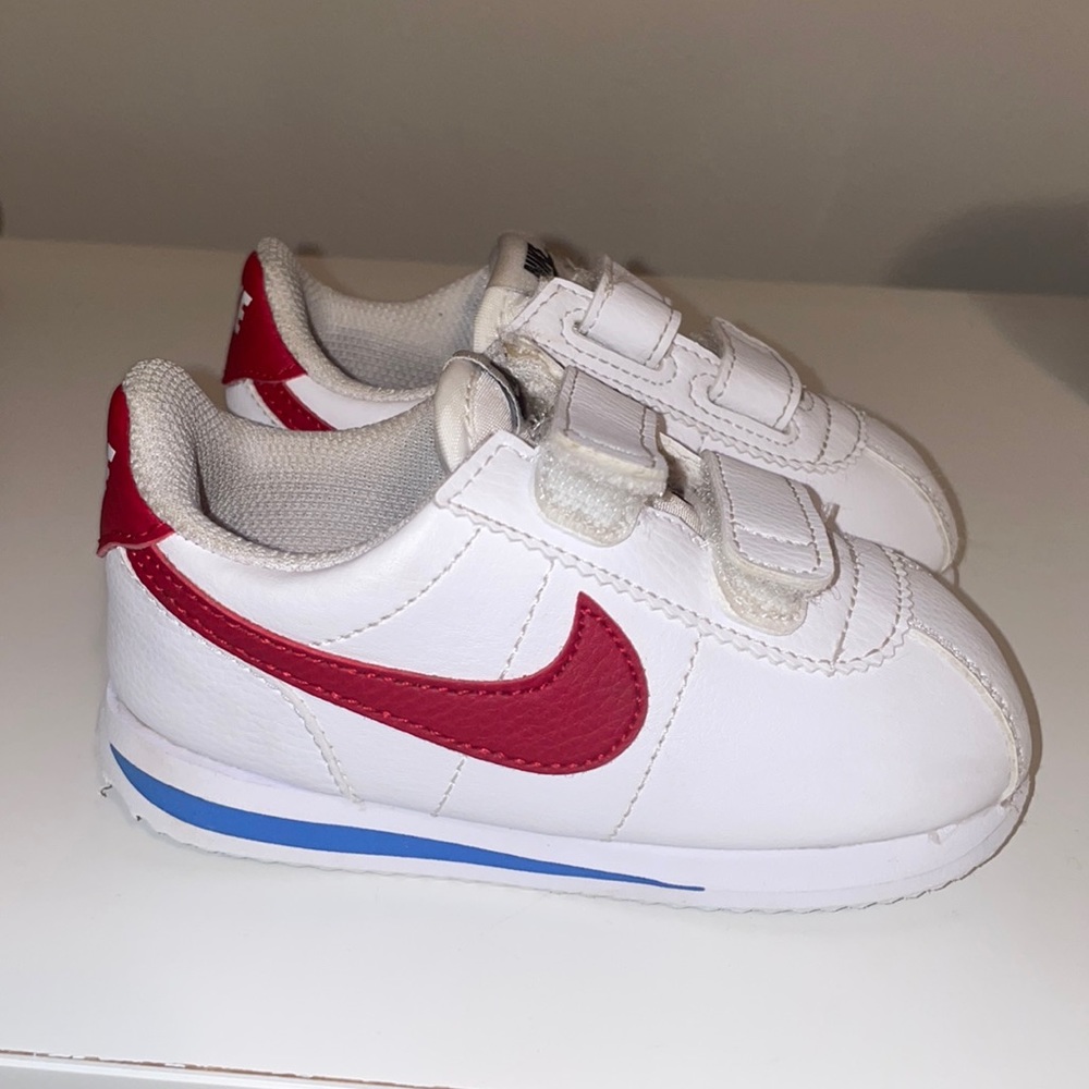 Excellent used condition toddler Nike Cortez sneakers